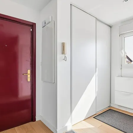 Terrasse De Lhérault Hochwertige 3-zimmer-wohnung Mit Terrasse *